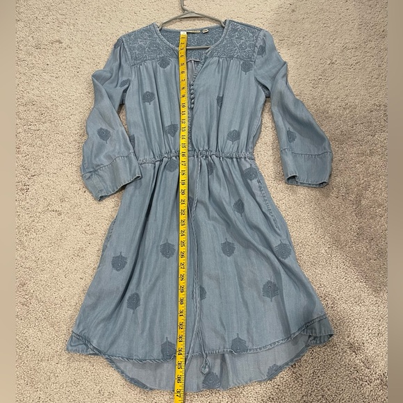 Holding Horses brand chambray dress tie waist embroidered,  size small. - Picture 4 of 14